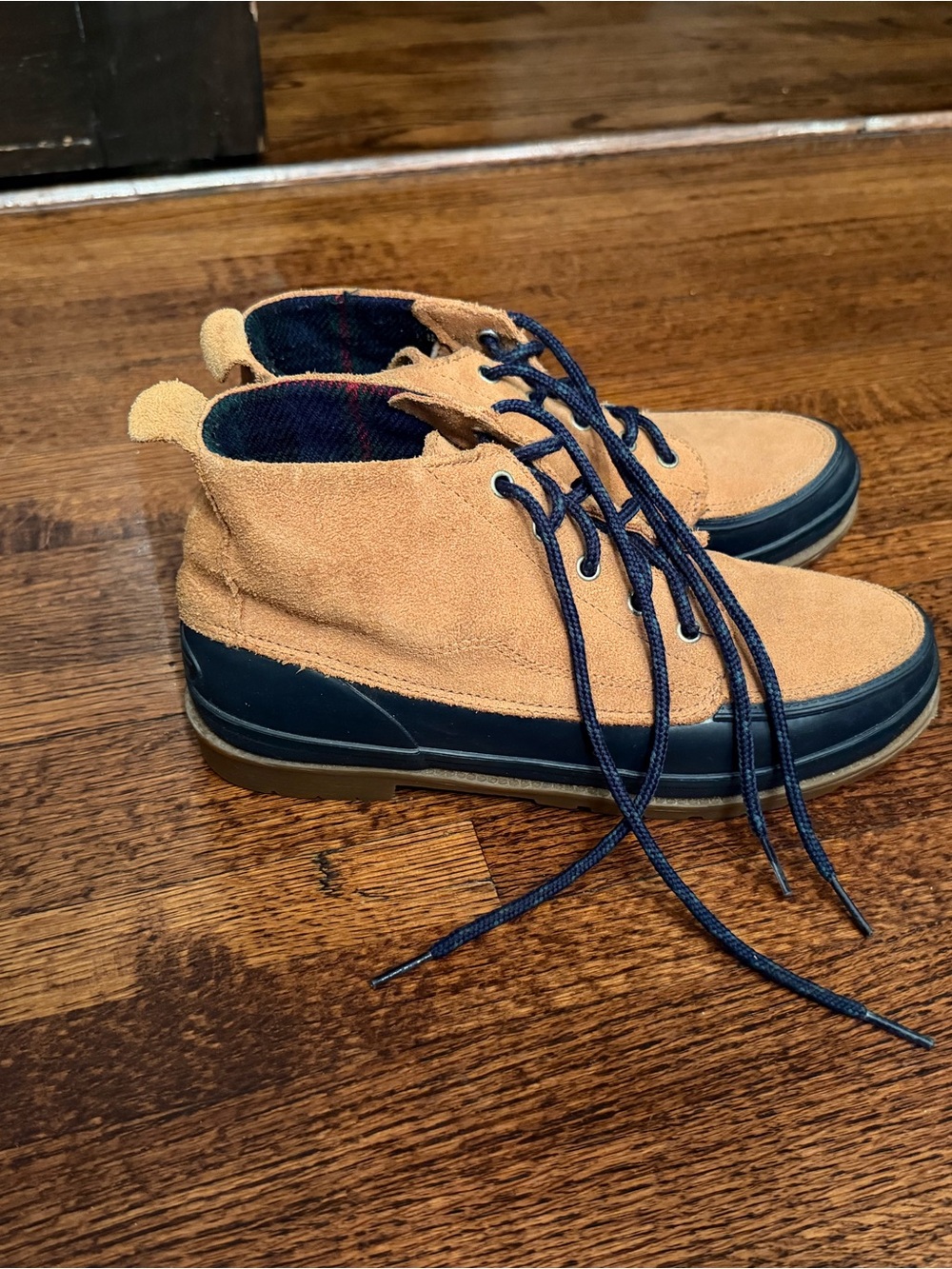 Talbots Tan Suede Winter Boots with Navy Trim